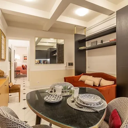 Stylish Spanish Steps Retreat Apartament *