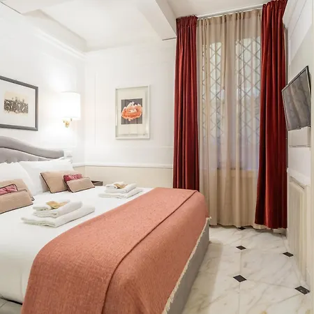 Stylish Spanish Steps Retreat * Rzym