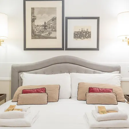 Stylish Spanish Steps Retreat